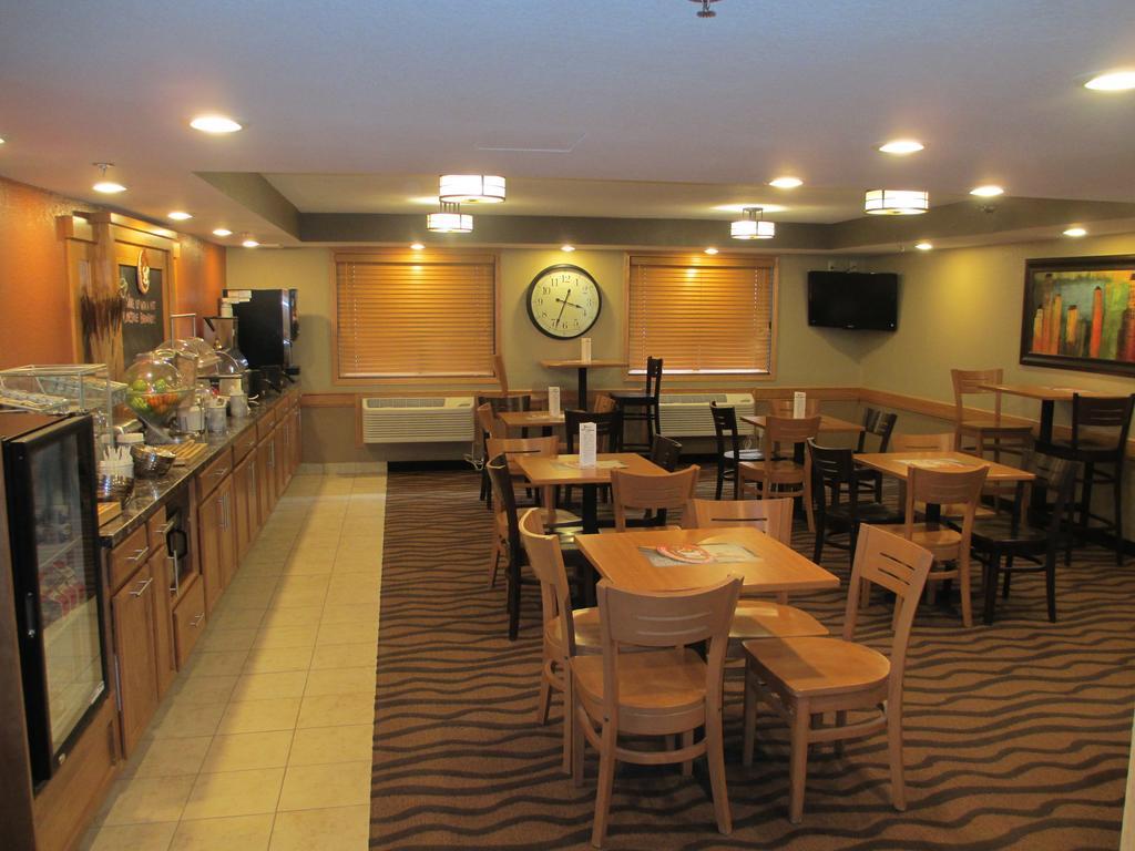 Americinn By Wyndham Algona Exterior foto